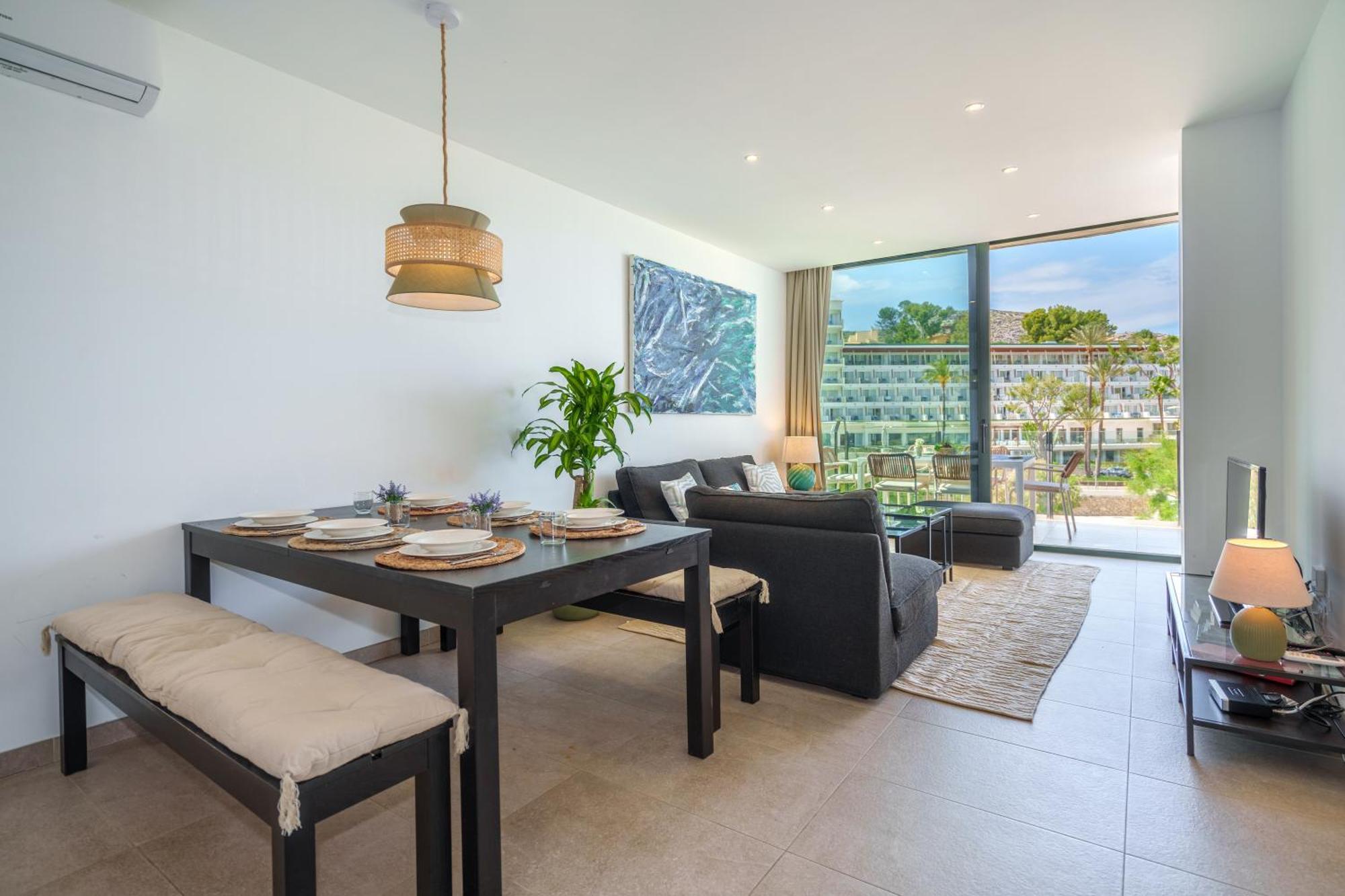 Mirador Blue I Cala Sant Vicenc Apartment